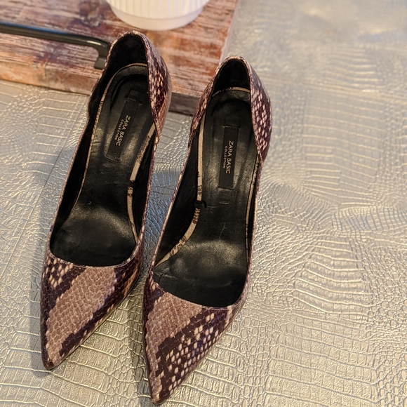 Snakeskin Zara Pumps - Picture 4 of 4